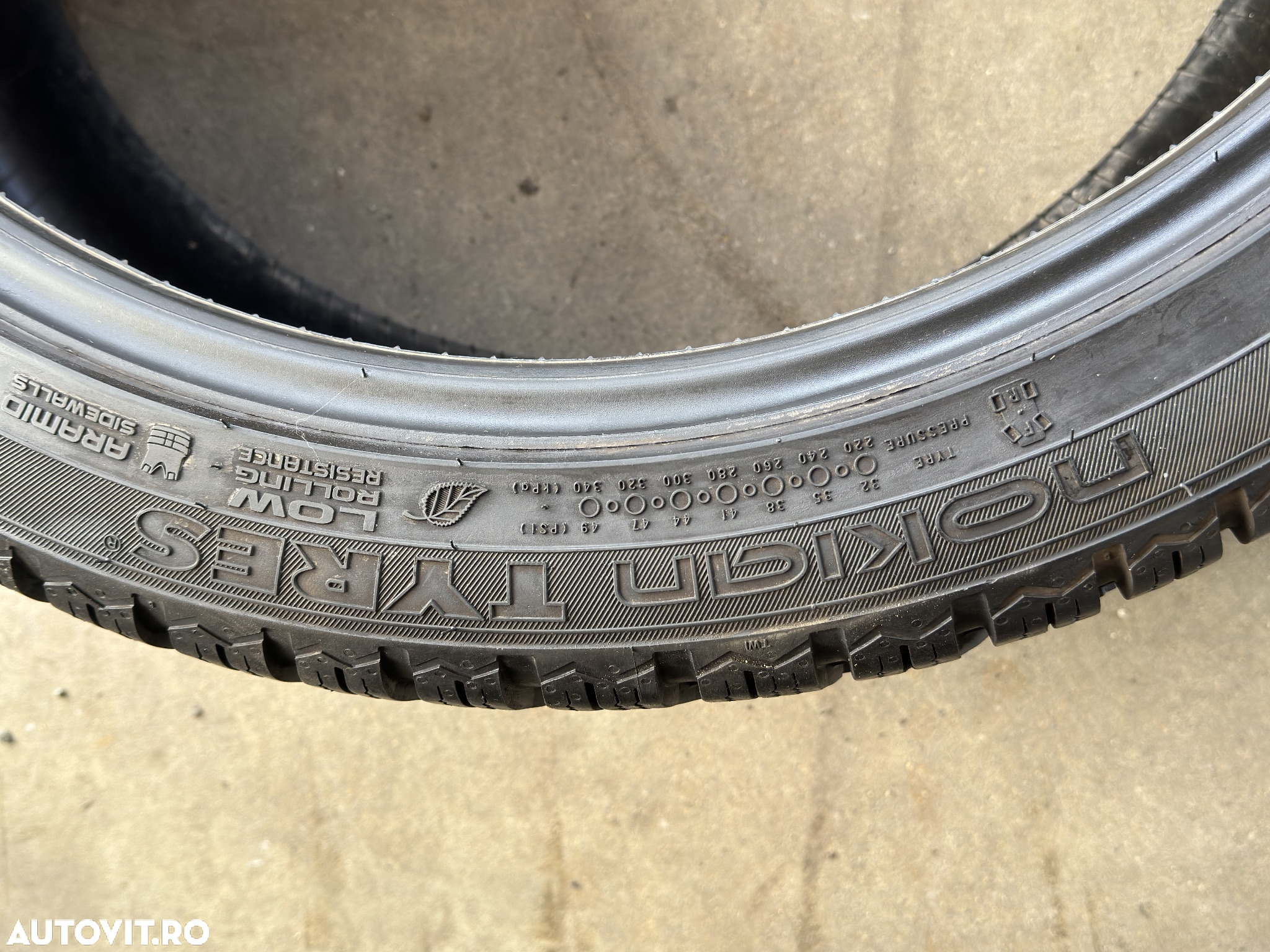 Vând 4 anvelope 255/45/21 nokian de iarnă ca noi - 7