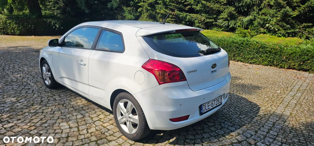 Kia ProCeed - 3