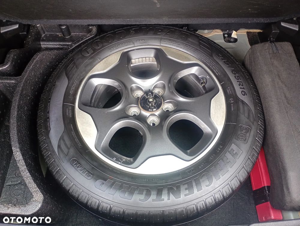 Jeep Renegade - 37