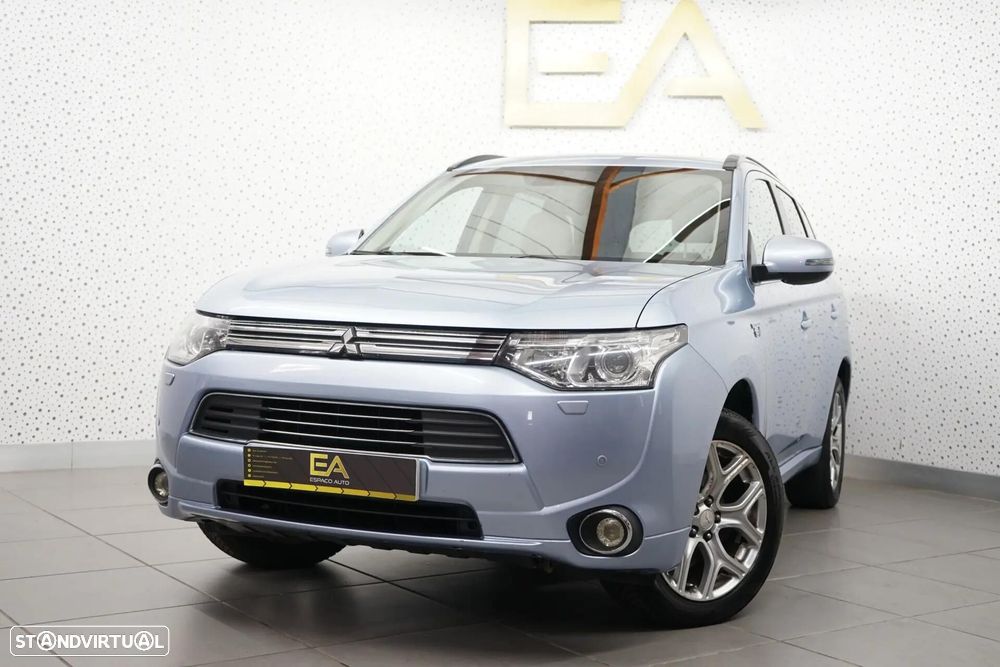 Mitsubishi Outlander 2.0 4WD - 3