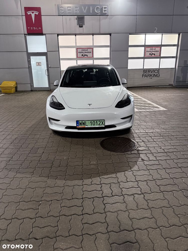 Tesla Model 3 Langstreckenbatterie Allradantrieb Dual Motor - 2