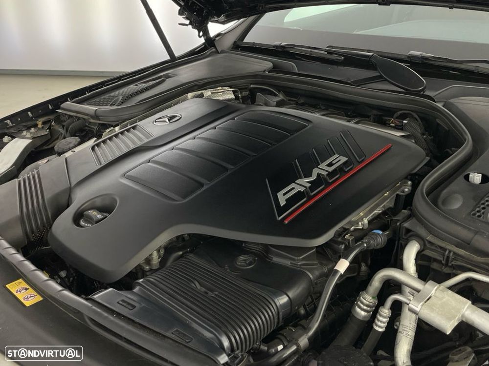 Mercedes-Benz E 53 AMG 4Matic+ — fotografia 35