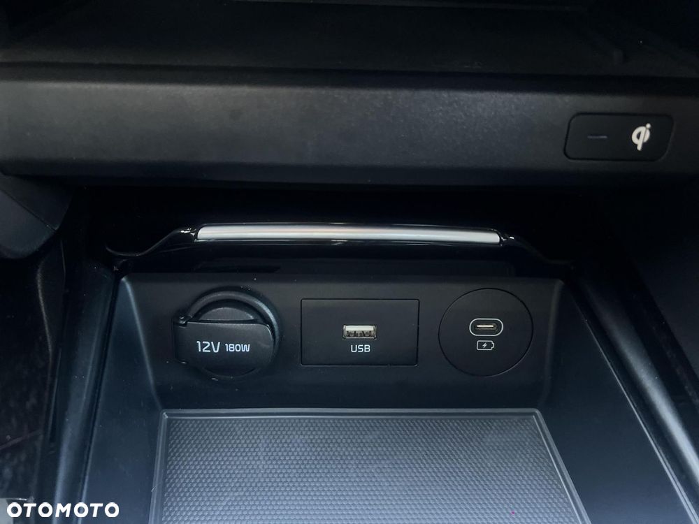 Kia ProCeed 1.5 T-GDI GT Line - 22