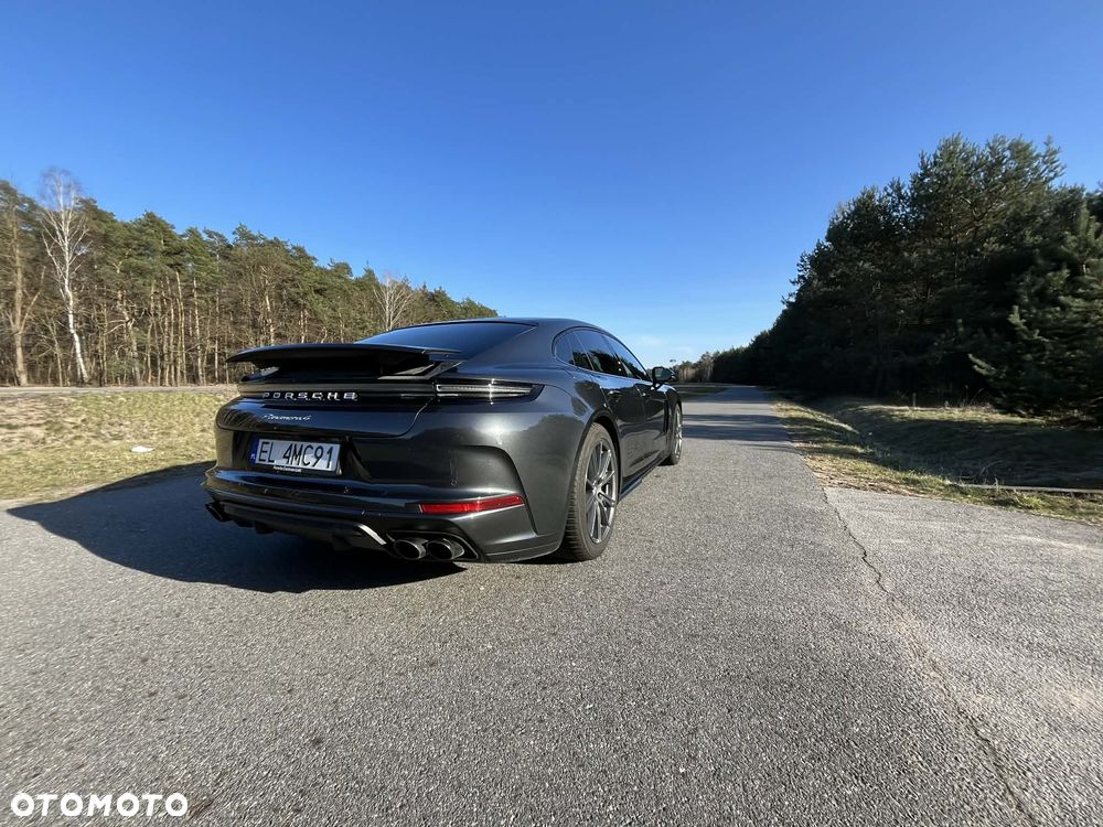 Porsche Panamera - 27