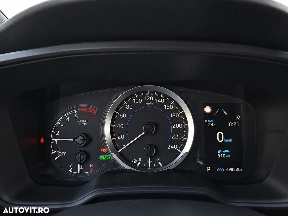 Toyota Corolla 1.8 HSD Dynamic - 6