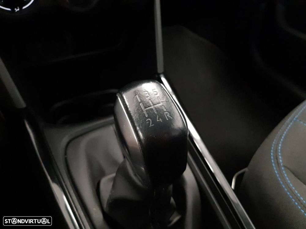 Peugeot 2008 1.2 PureTech Signature - 15