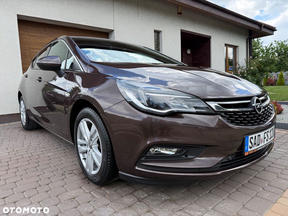 Opel Astra 1.4 Turbo Innovation - 1