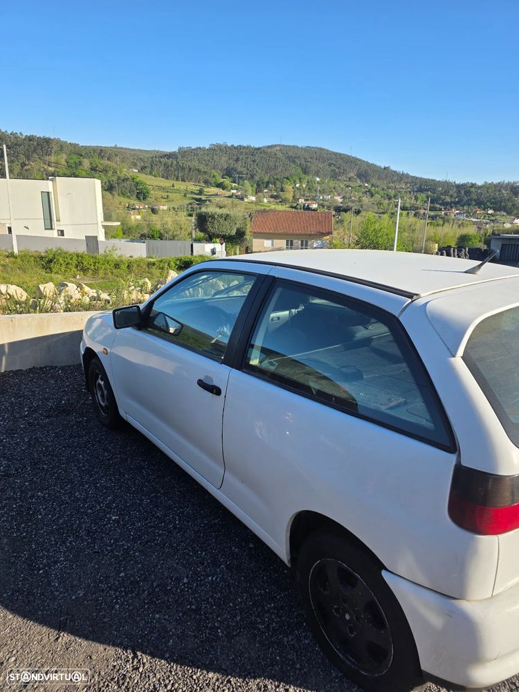 SEAT Ibiza 1.9 D CLX - 2