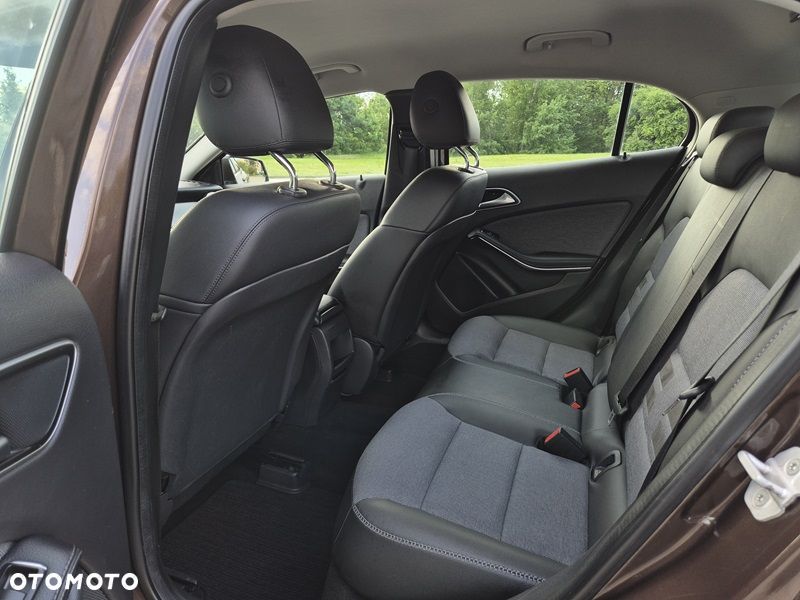 Mercedes-Benz GLA 180 (CDI) d Style - 8