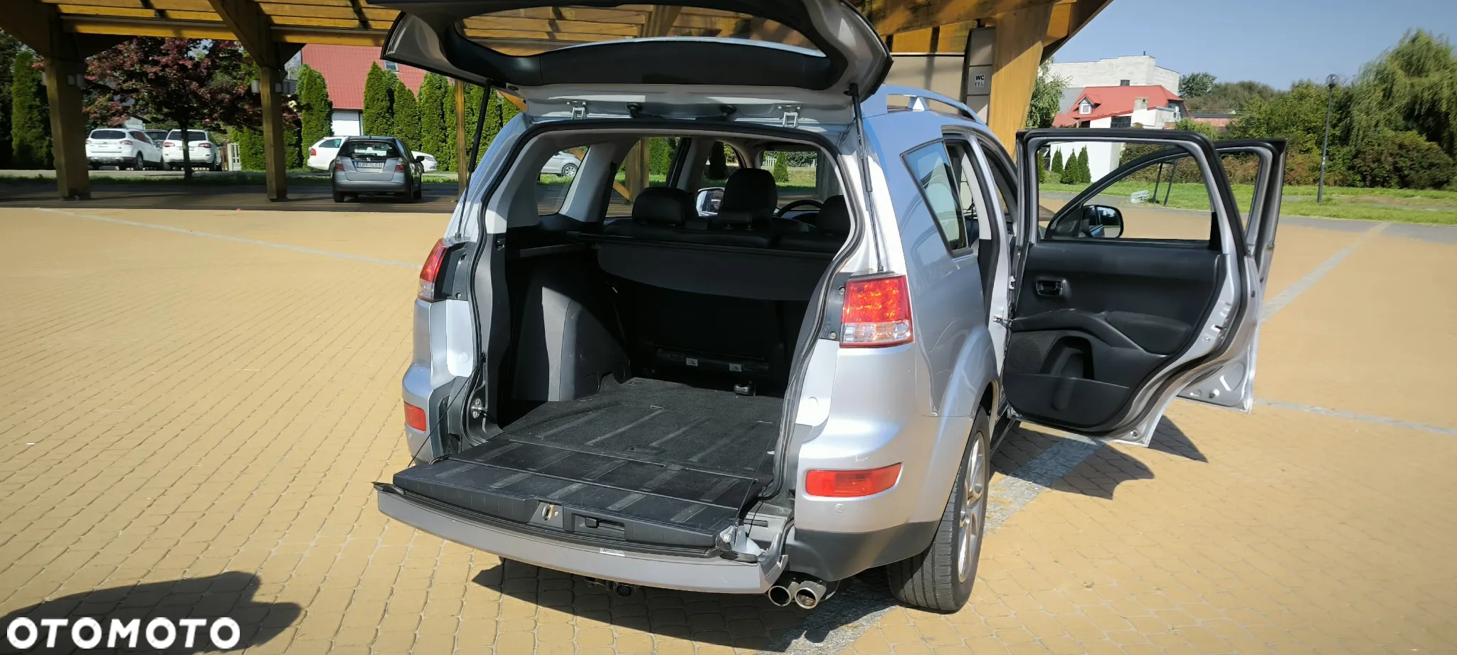 Citroën C-Crosser 2.2 HDi Exclusive DCS - 13