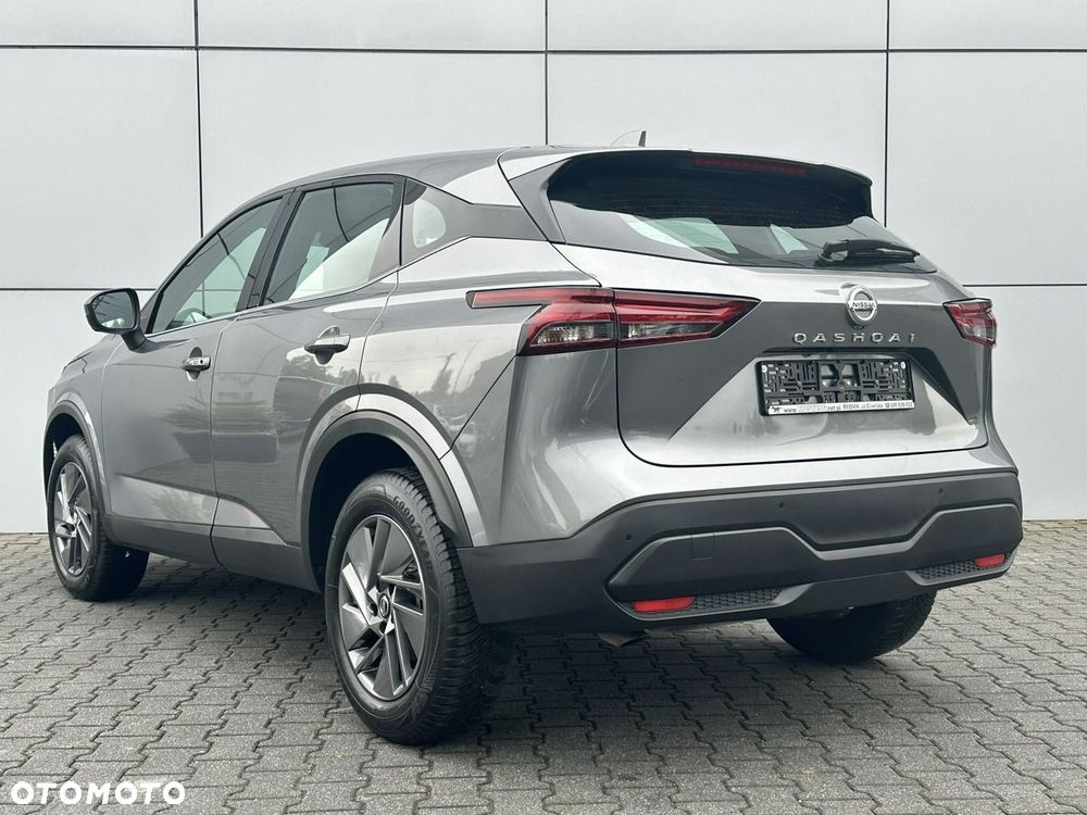 Nissan Qashqai - 10
