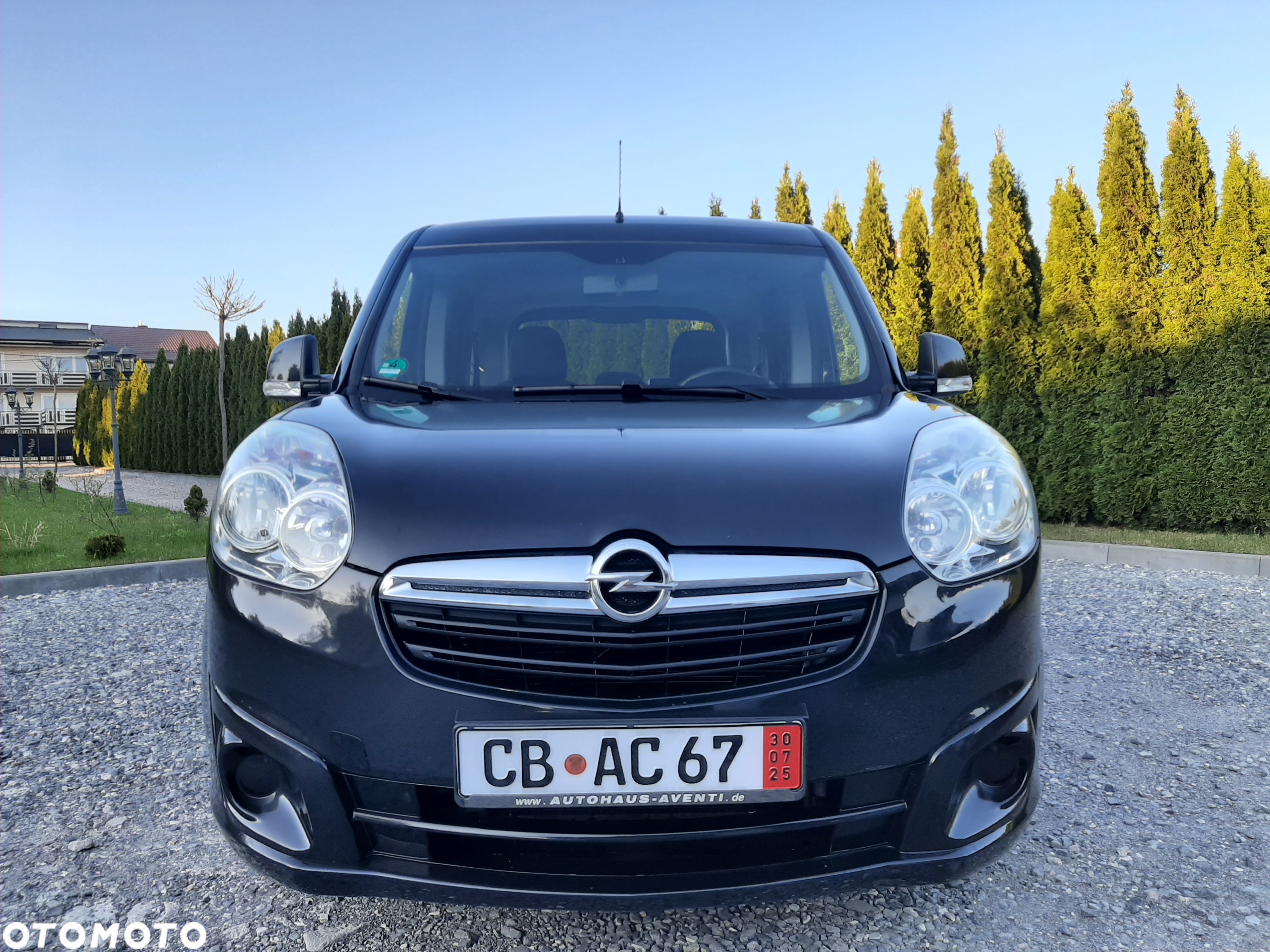 Opel Combo Tour 1.4 Cosmo - 2