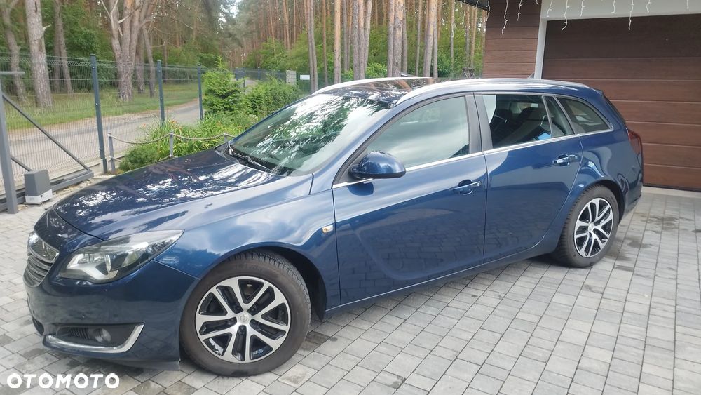 Opel Insignia - 1