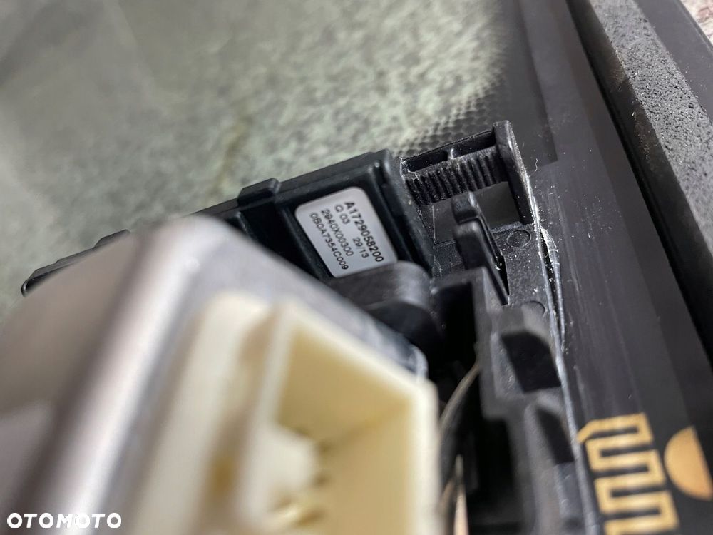 Szyba przod przednia czolowa kamera sensor deszczu Mercedes W204 Centrum - 10
