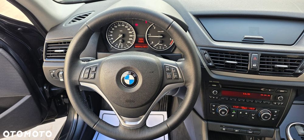 BMW X1 sDrive18d Sport Line - 28