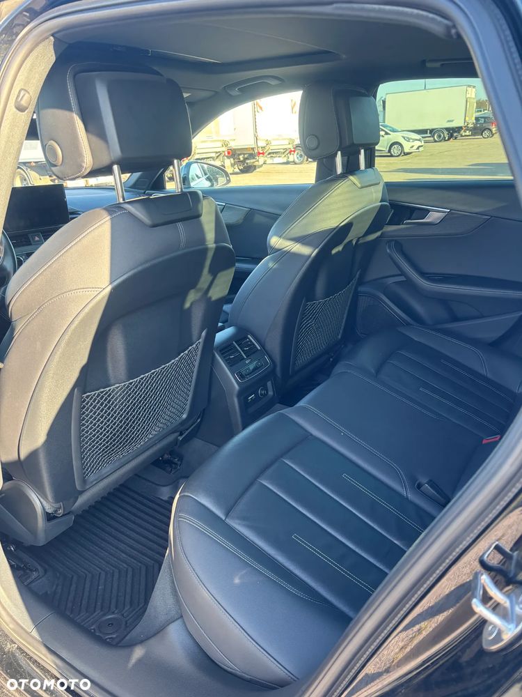 Audi A4 Limousine - 22