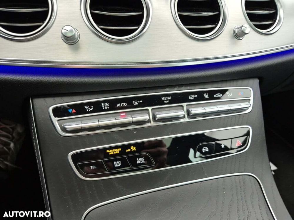 Mercedes-Benz E 300 9G-TRONIC AMG Line - 16