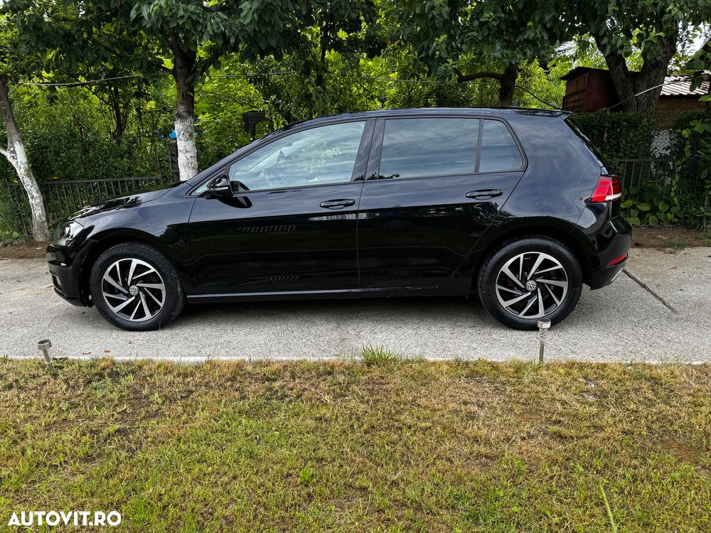 Volkswagen Golf 1.0 TSI Comfortline - 2