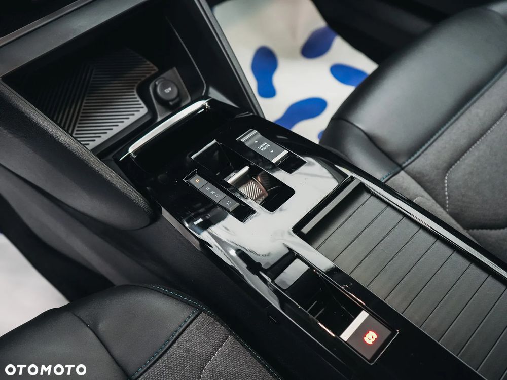Citroën C4X PureTech 130 Stop&Start EAT8 FEEL PACK - 20