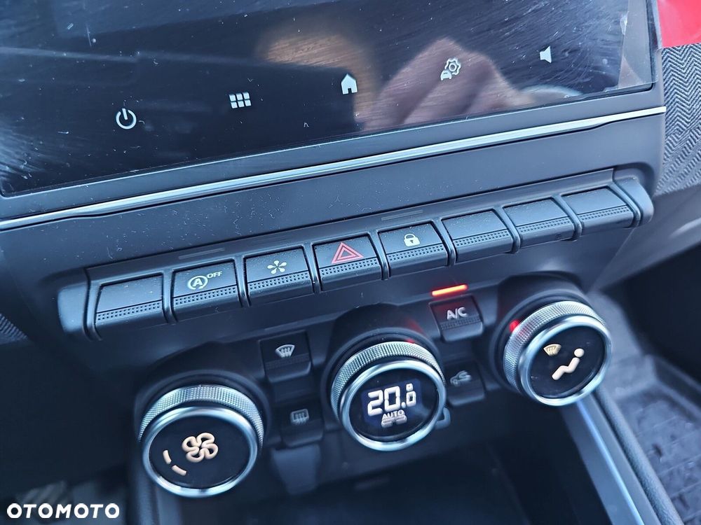 Renault Clio - 30
