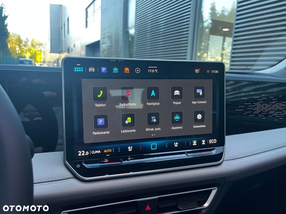 Volkswagen Tiguan - 18