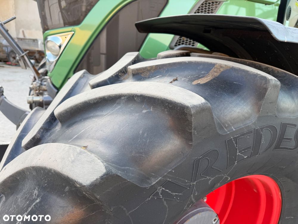 Fendt 724 SCR Profi plus - 14