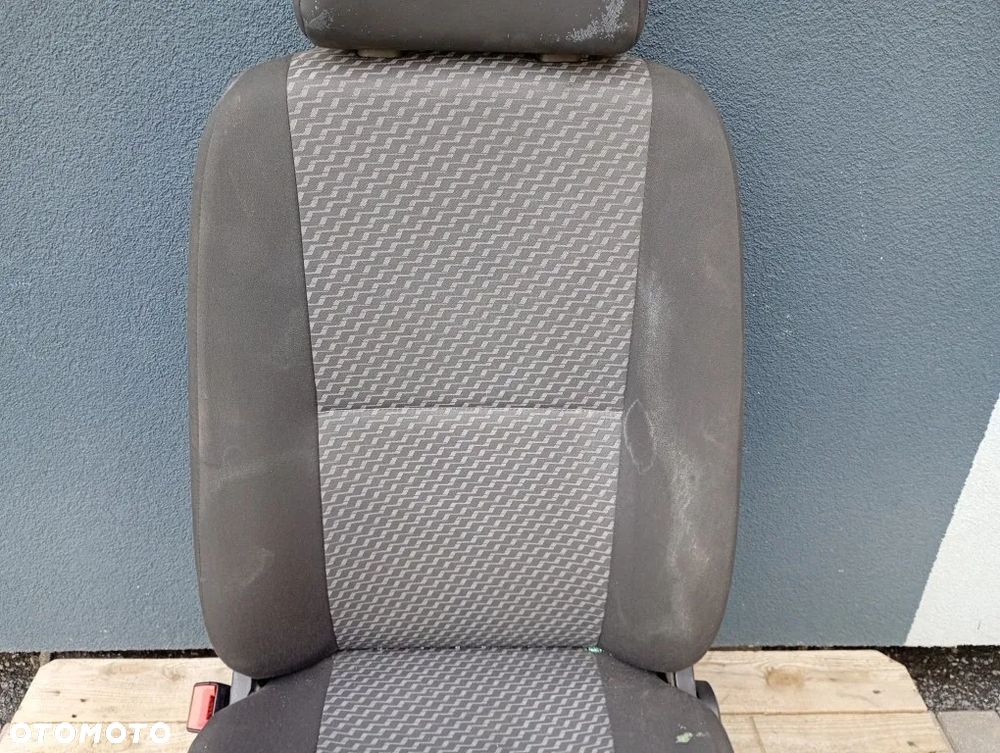 fotel przedni lewy kierowcy zapinka vw crafter sprinter w906 2006-2017 - 3