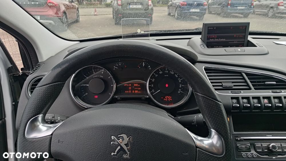 Peugeot 3008 1.6 Premium - 12