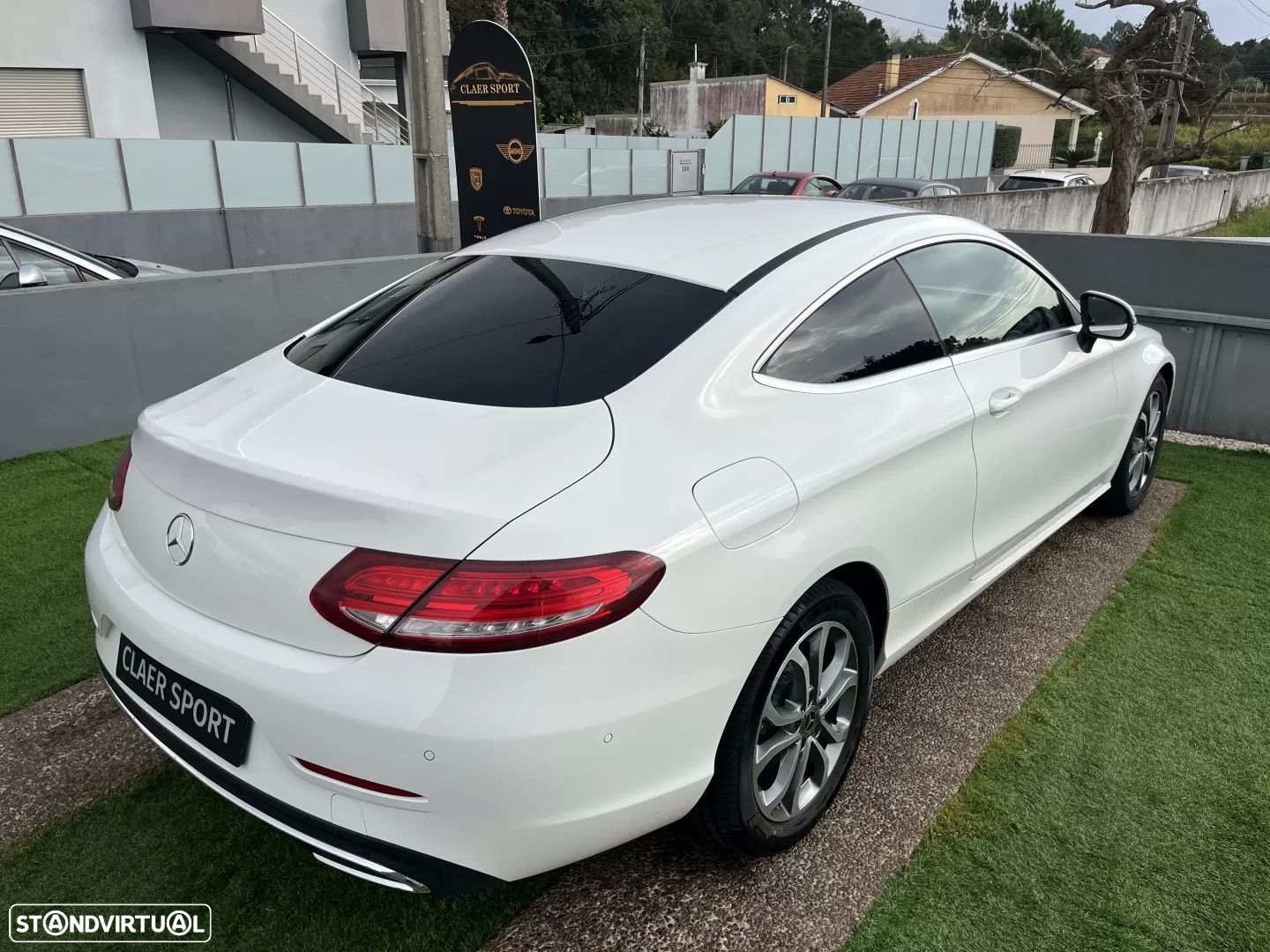 Mercedes-Benz C 180 Standard - 11