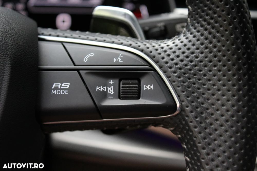 Audi RS Q8 4.0 TFSI quattro MHEV Tiptronic - 34