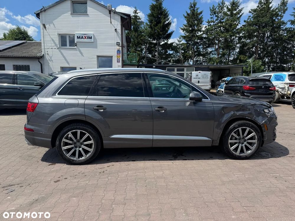Audi Q7 3.0 TFSI Quattro Tiptronic - 8