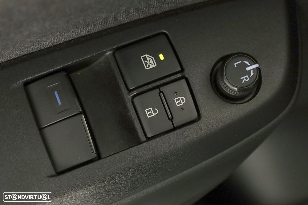 Toyota Yaris 1.0 VVT-i Comfort Plus - 18