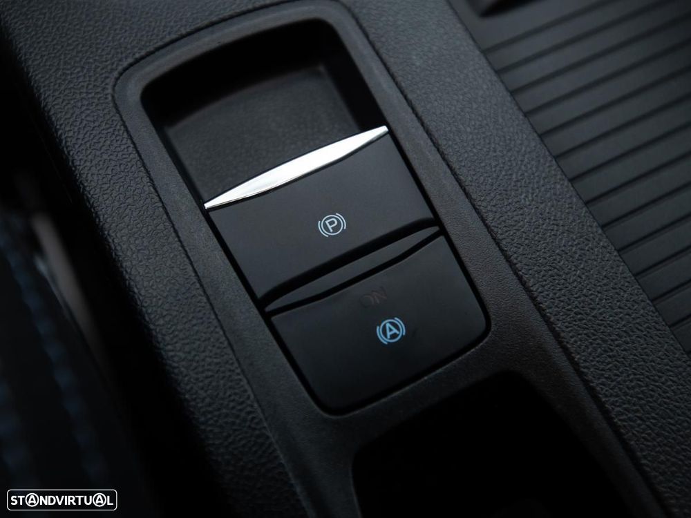 Ford Focus SW - 18