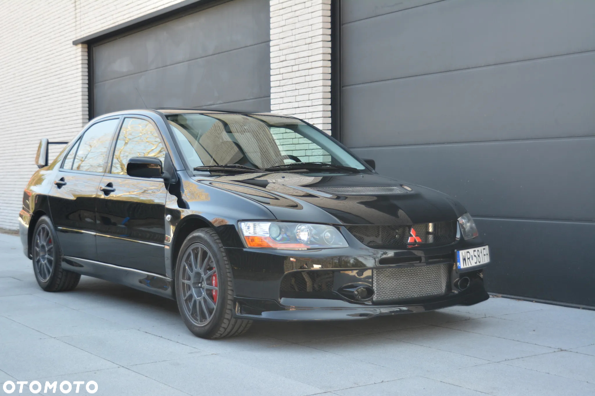 Mitsubishi Lancer Evolution - 2