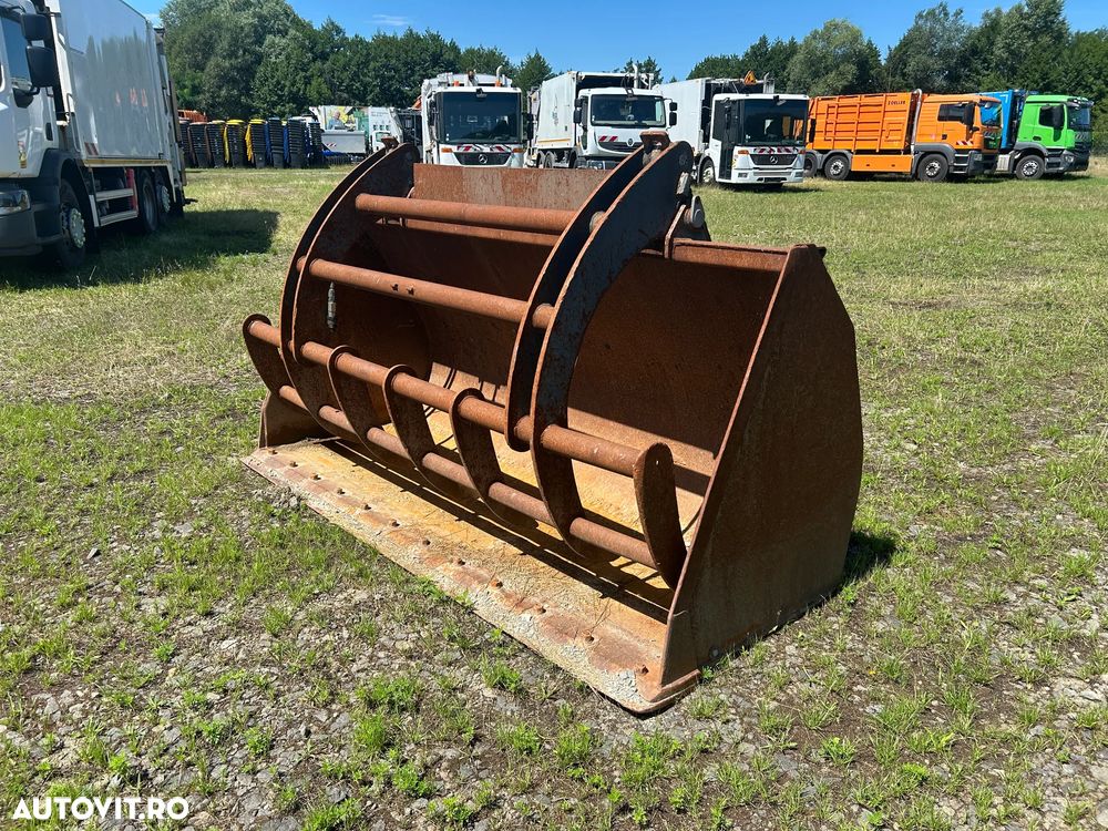 Sennebogen 305, 4x4x4, Incarcator telescopic - 4