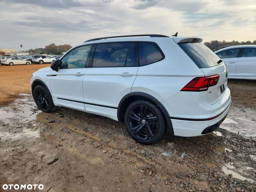 Volkswagen Tiguan - 3