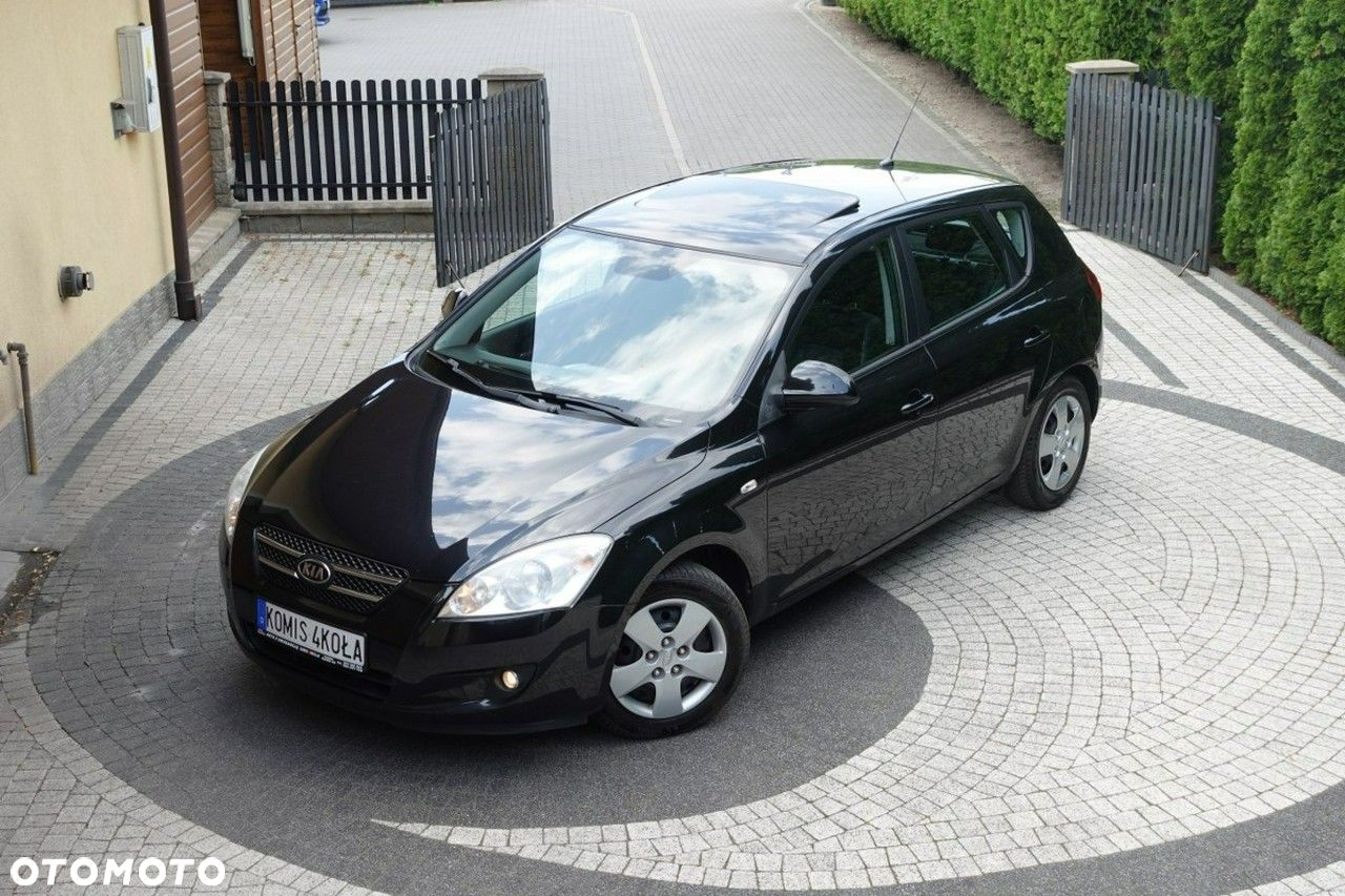 Kia Ceed - 20