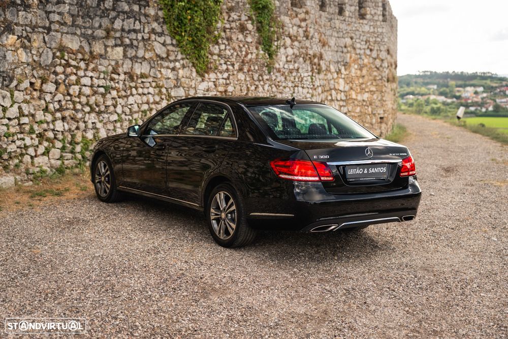 Mercedes-Benz E 300 BLUETEC Hybrid Avantgarde 107g - 16