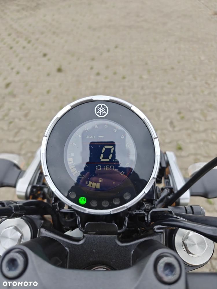 Yamaha XSR - 7