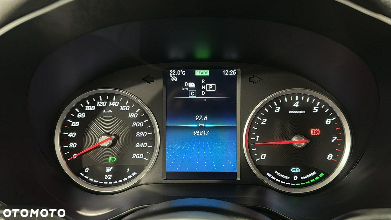 Mercedes-Benz GLC - 15