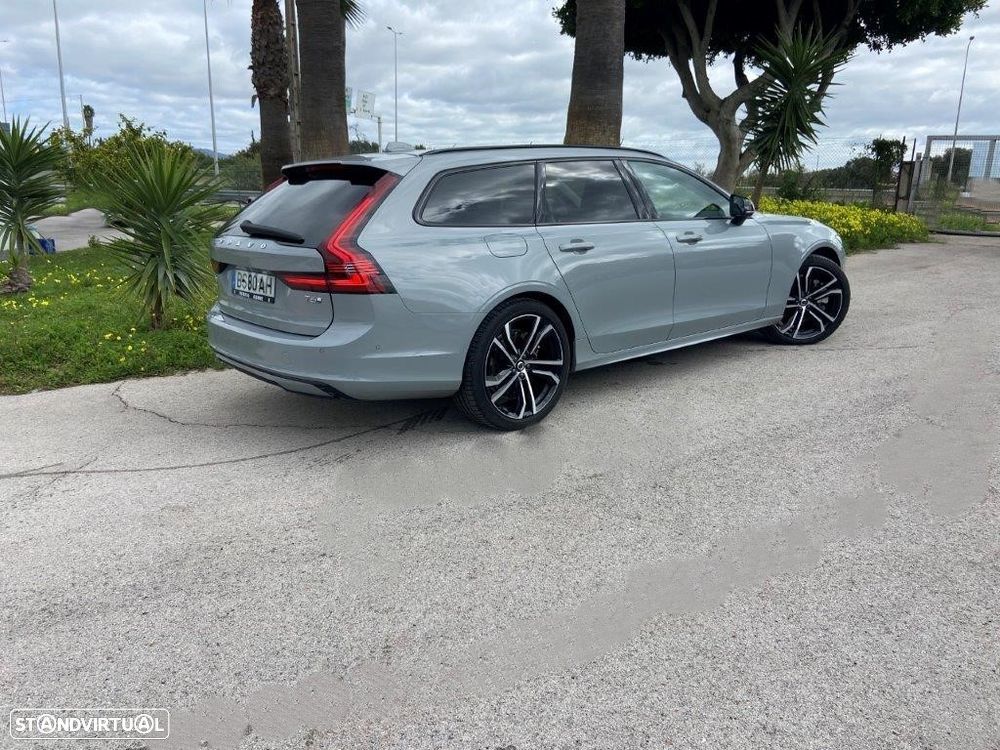 Volvo V90 2.0 T6 PHEV Plus Dark AWD - 25