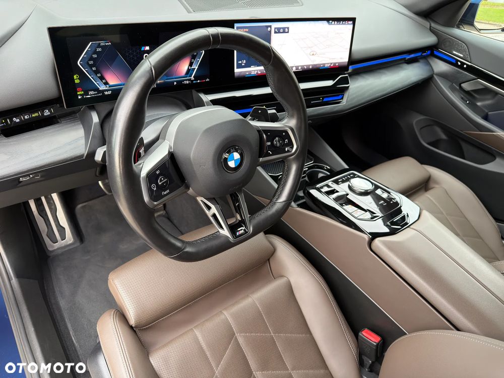 BMW Seria 5 520d xDrive mHEV M Sport - 8