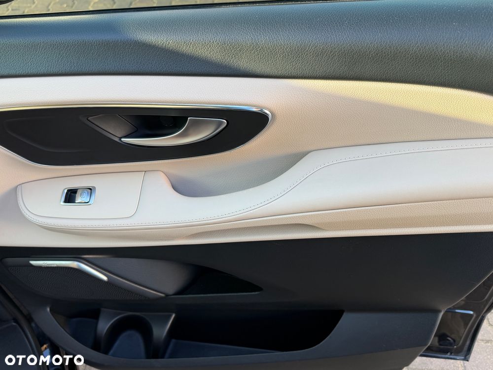 Mercedes-Benz Klasa V 250 d 4-Matic Avantgarde 7G-Tronic (d³ugi) - 12