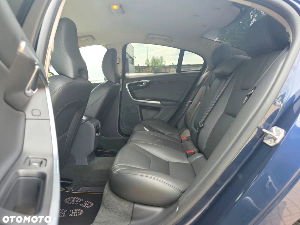 Volvo S60 D4 Drive-E Summum - 35