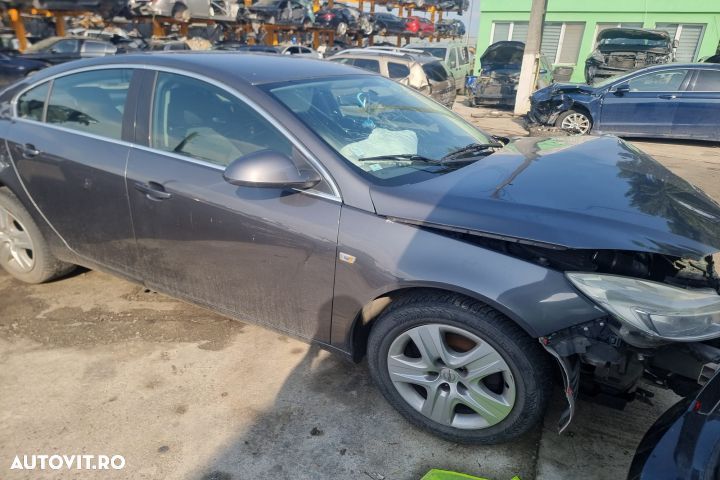Galerie evacaure 2.0 cdti a20dtc 55565985 Opel Insignia A  [din 2008 pana  2014] seria Liftback 5-u - 6