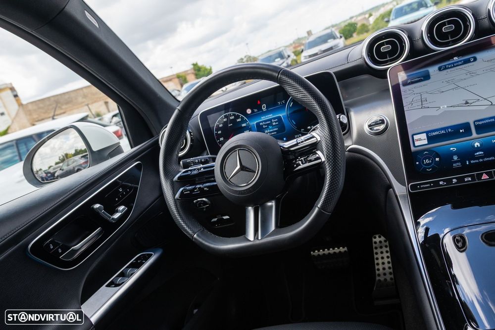 Mercedes-Benz GLC 300 e 4Matic - 27