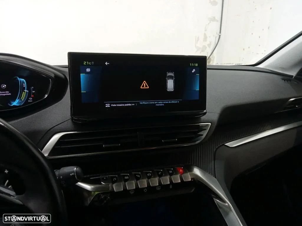 Peugeot 3008 1.6 Hybrid Allure e-EAT8 - 10
