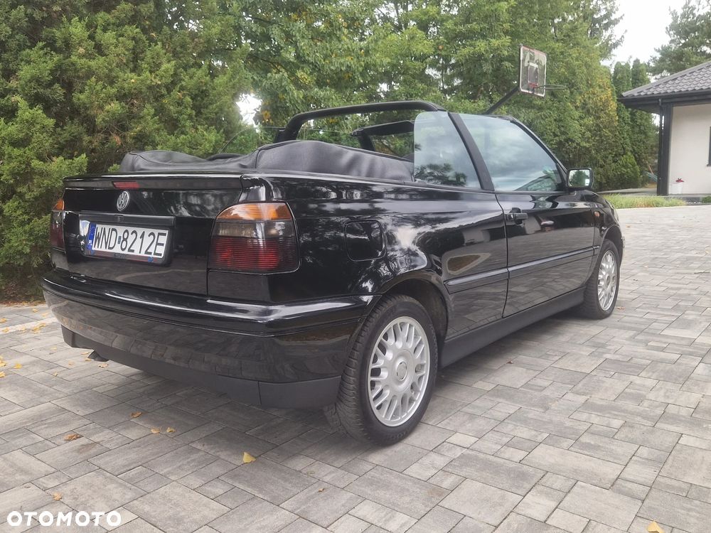 Volkswagen Golf Cabriolet 1.6 - 9