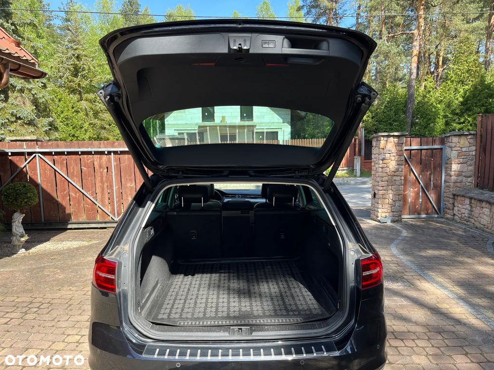 Volkswagen Passat Variant 2.0 TDI BMT Highline DSG - 13