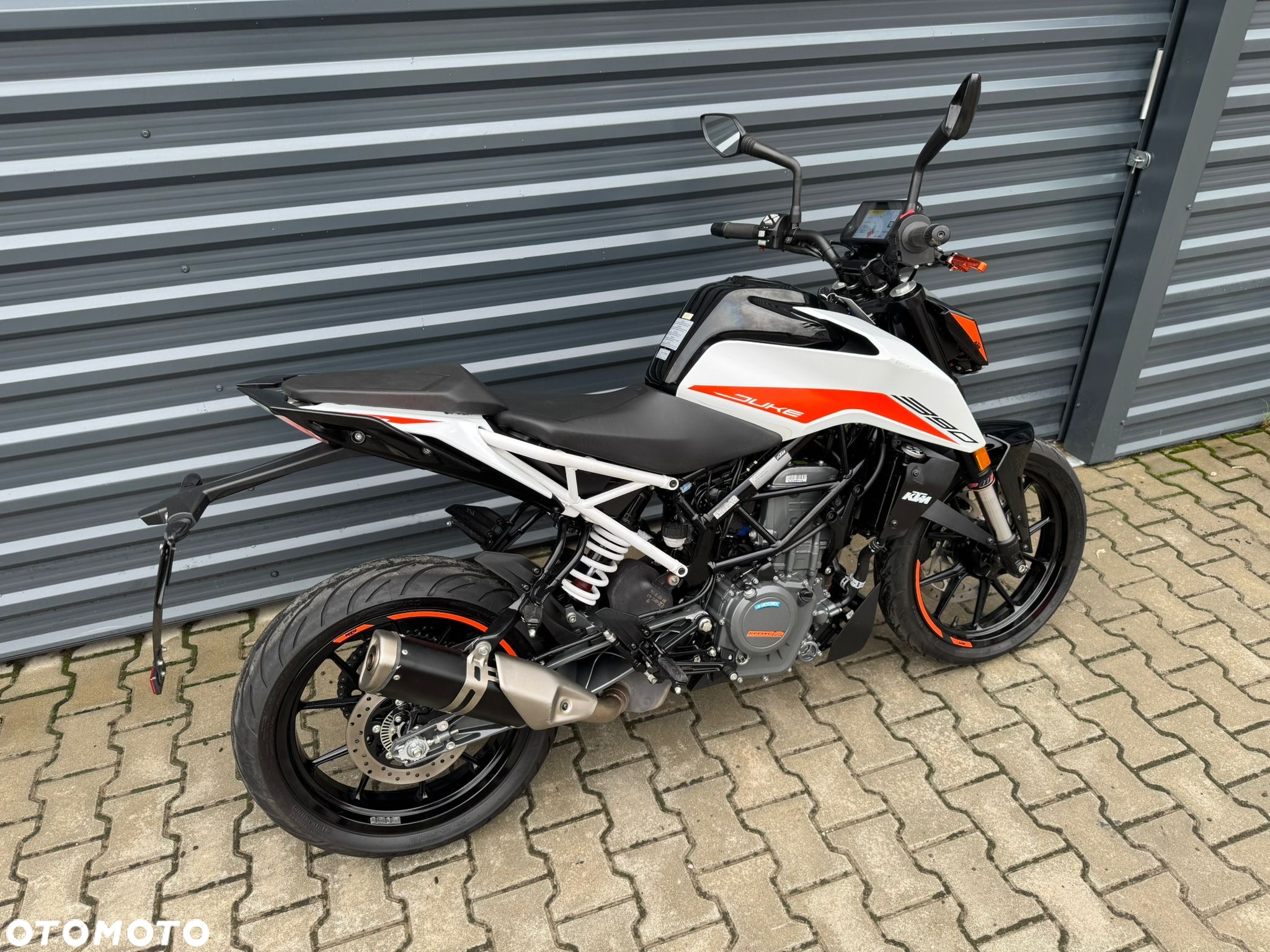 KTM Duke - 5